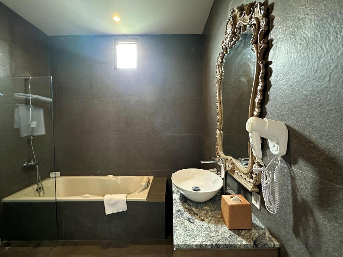 Kesembu Tabebuya Resto & Resort מראה חיצוני תמונה